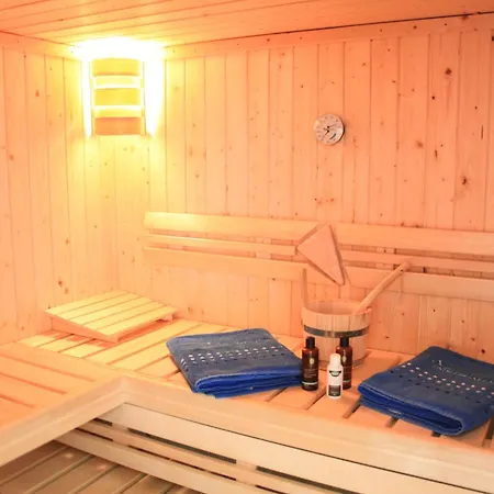 Ostseebrandung In Tatil Evi
