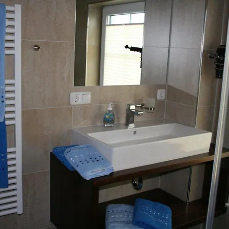 Tatil Evi Ostseebrandung In *